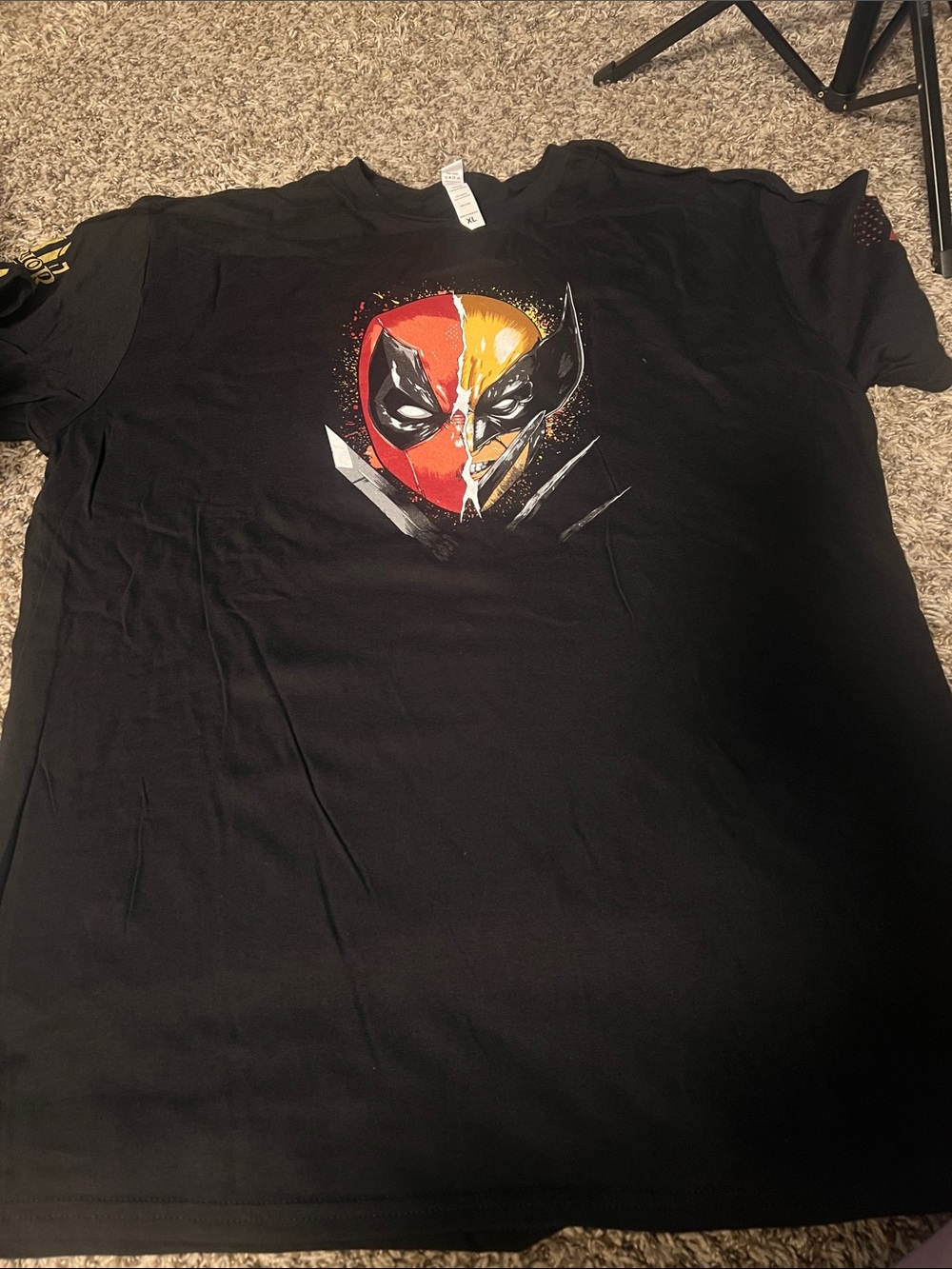 Black Graphic Marvel-Inspired Men’s T‑Shirt - Red/Orange Mask Design New no tags